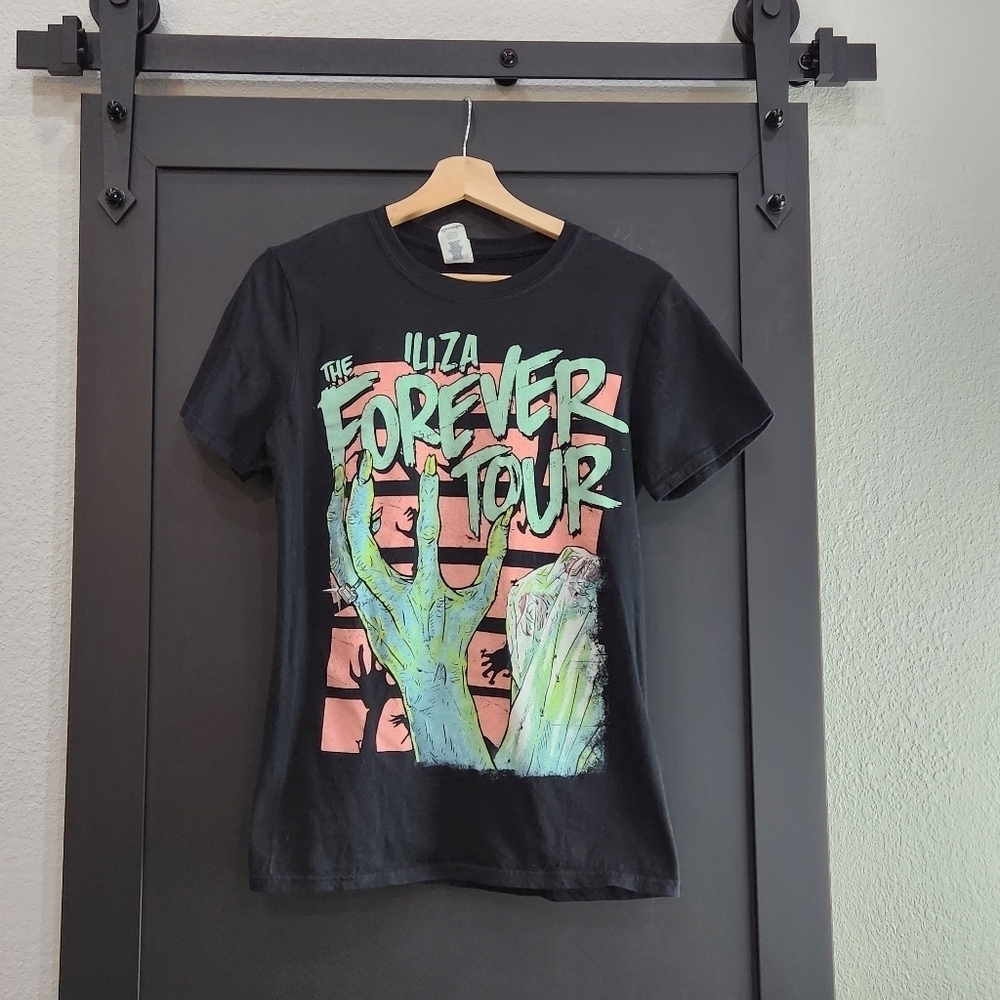 Iliza Schlesinger The Forever Tour T- Shirt Woman's Size Small